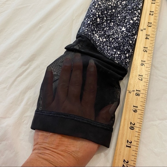 Lululemon Pace Rival Crop Marathon Splatter White Black / Black size 8 W6ABMS - Picture 10 of 10